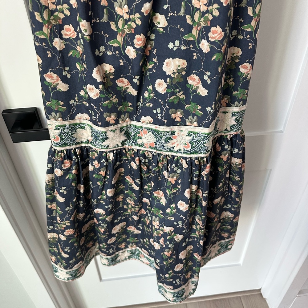 Elegant Floral Print Maxi Dress - Picture 3 of 5